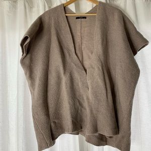100% wool oversized vest